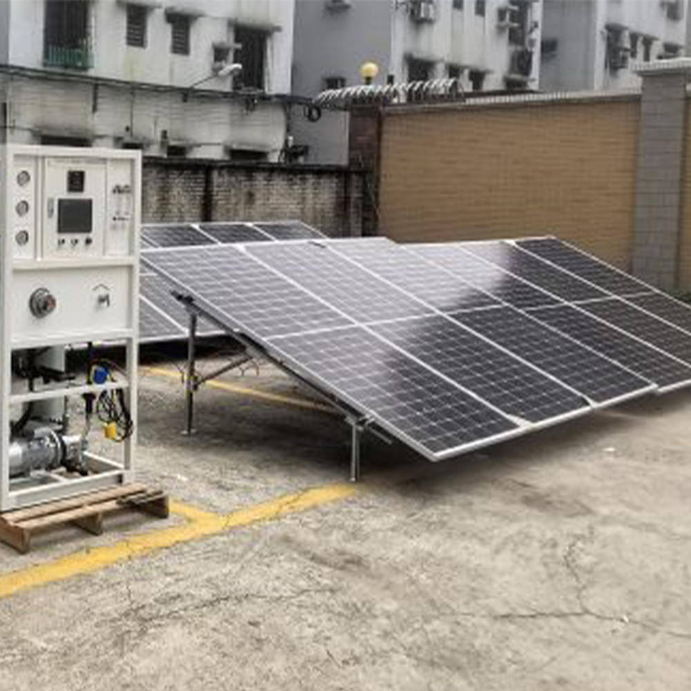 Solar Seawater Desalination Machine