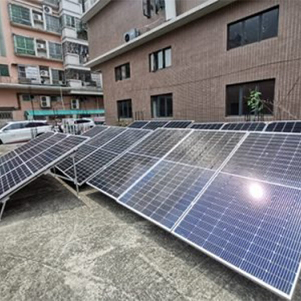 Solar Seawater Desalination Machine